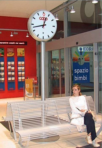 dvipusis lauko laikrodis