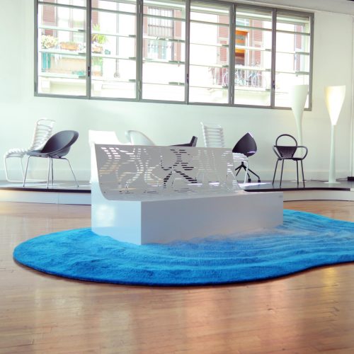 plieninė sofa2